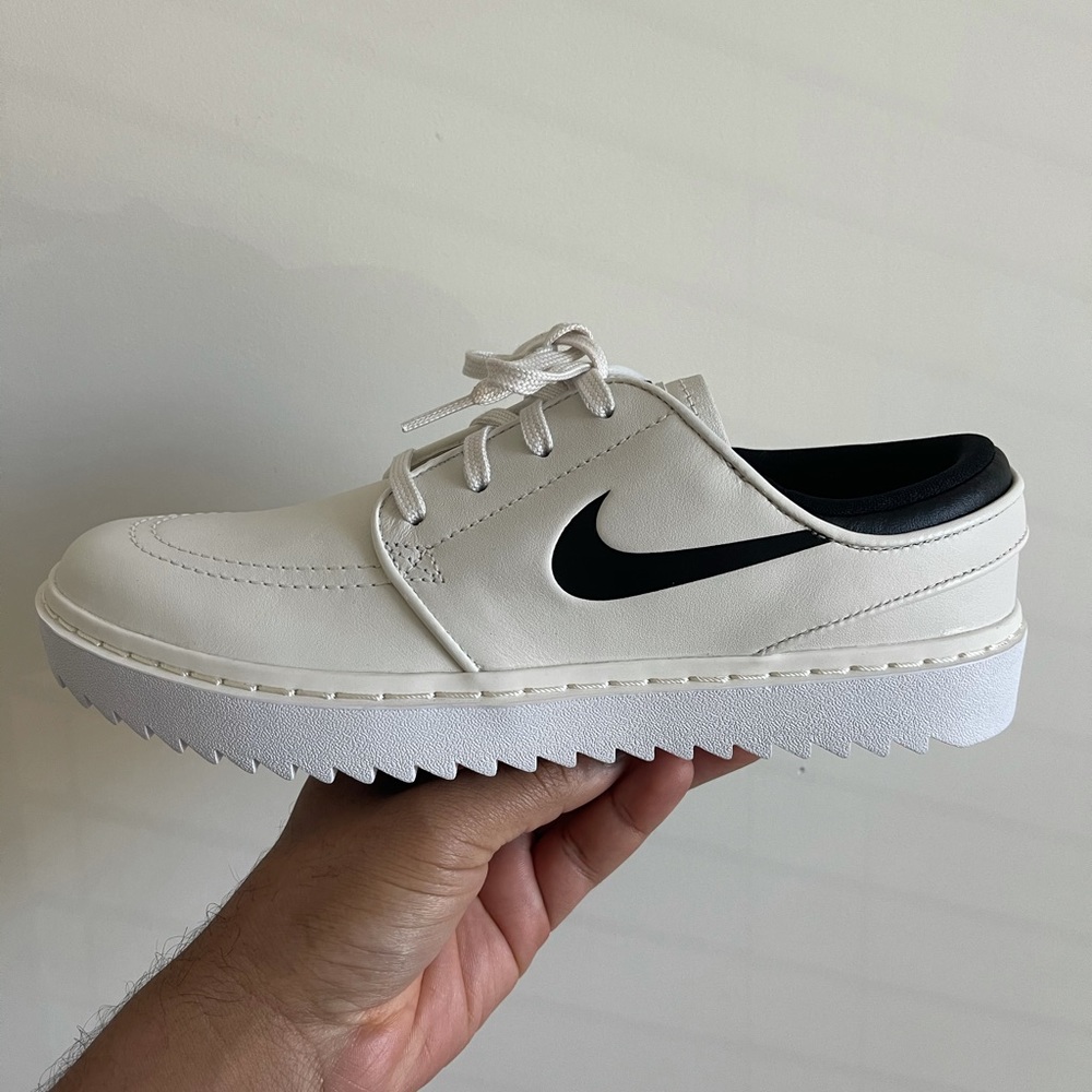 Brand New Men’s Nike Janoski G Golf Shoes Size 8.0